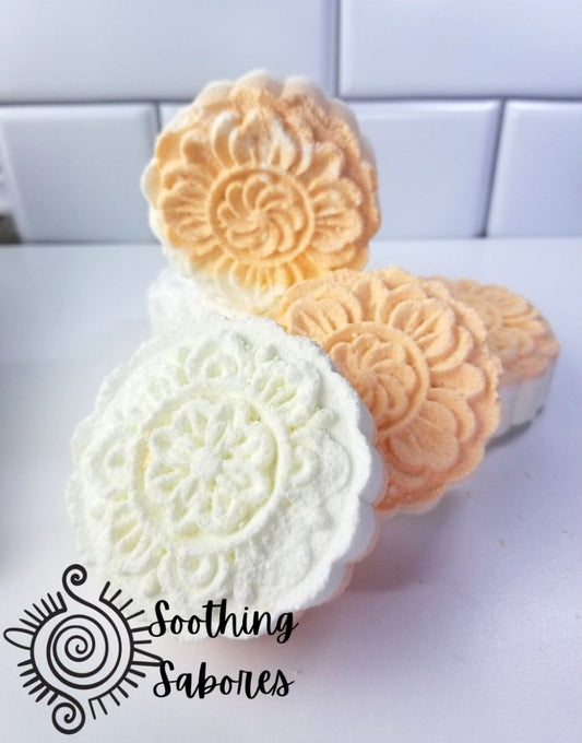 Foaming Flower Pucks
